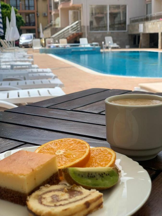 Tropics Hotel Sveti Vlas Eksteriør bilde