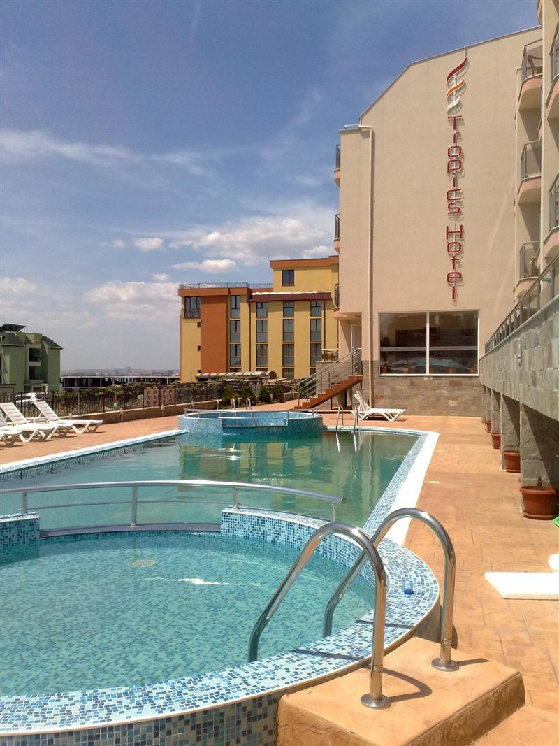 Tropics Hotel Sveti Vlas Eksteriør bilde