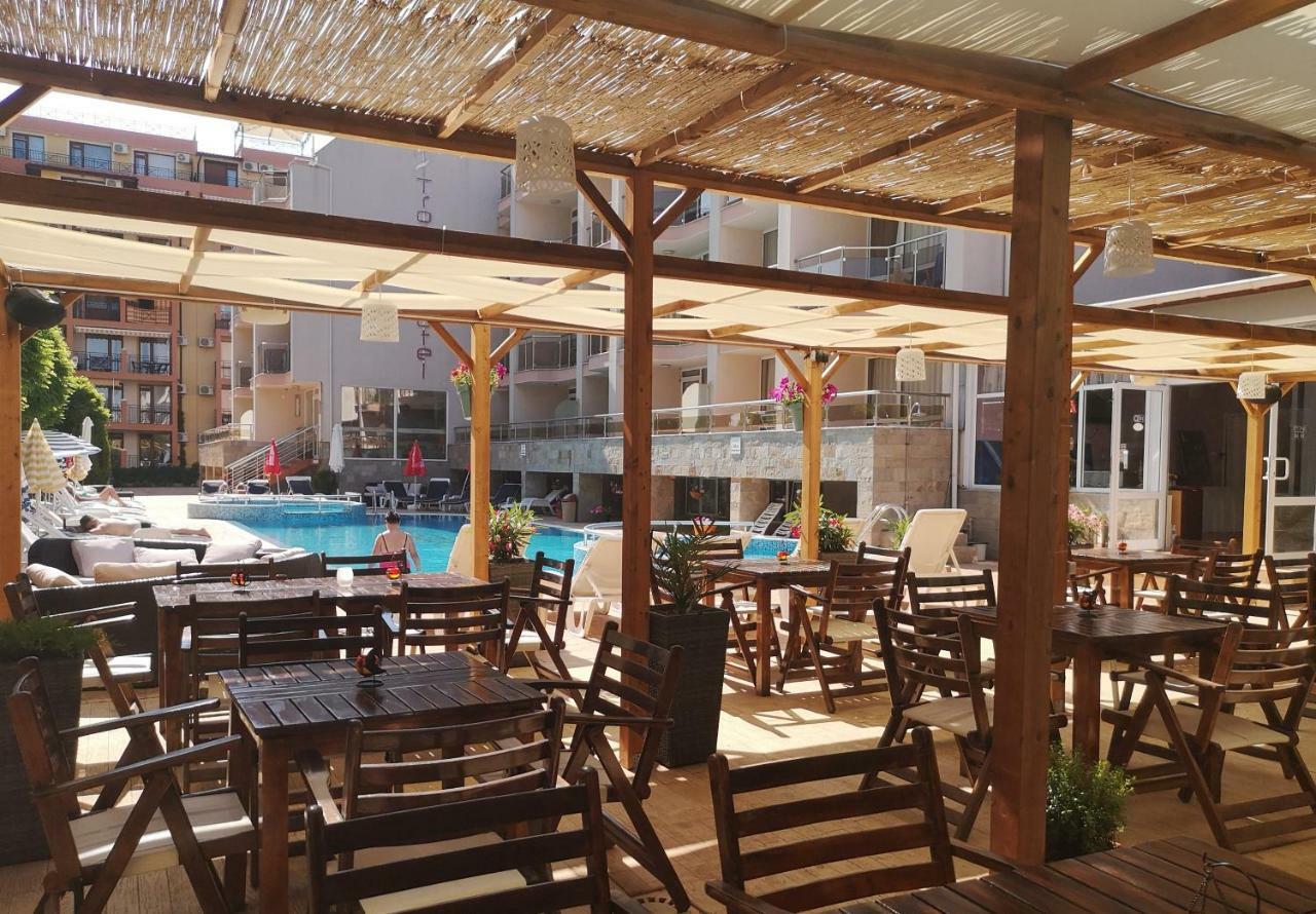 Tropics Hotel Sveti Vlas Eksteriør bilde
