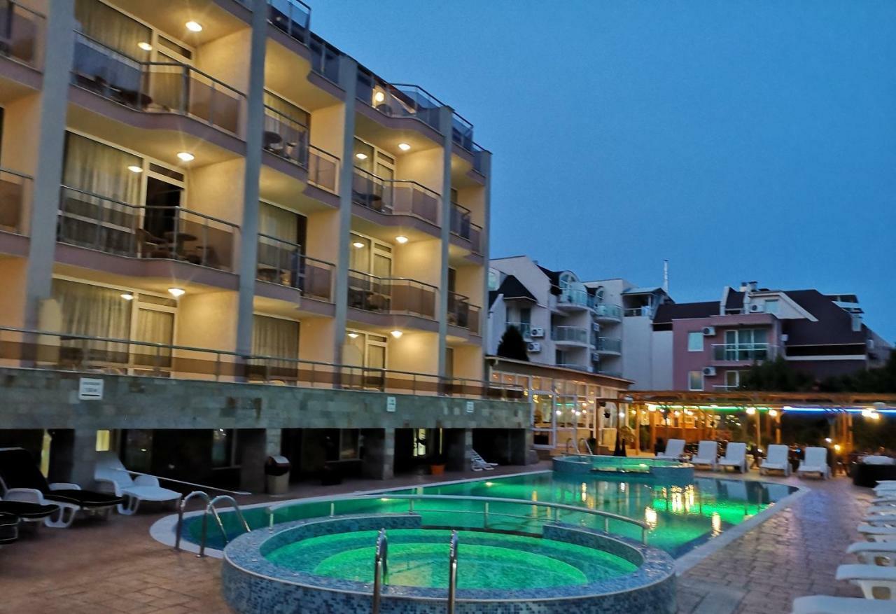 Tropics Hotel Sveti Vlas Eksteriør bilde