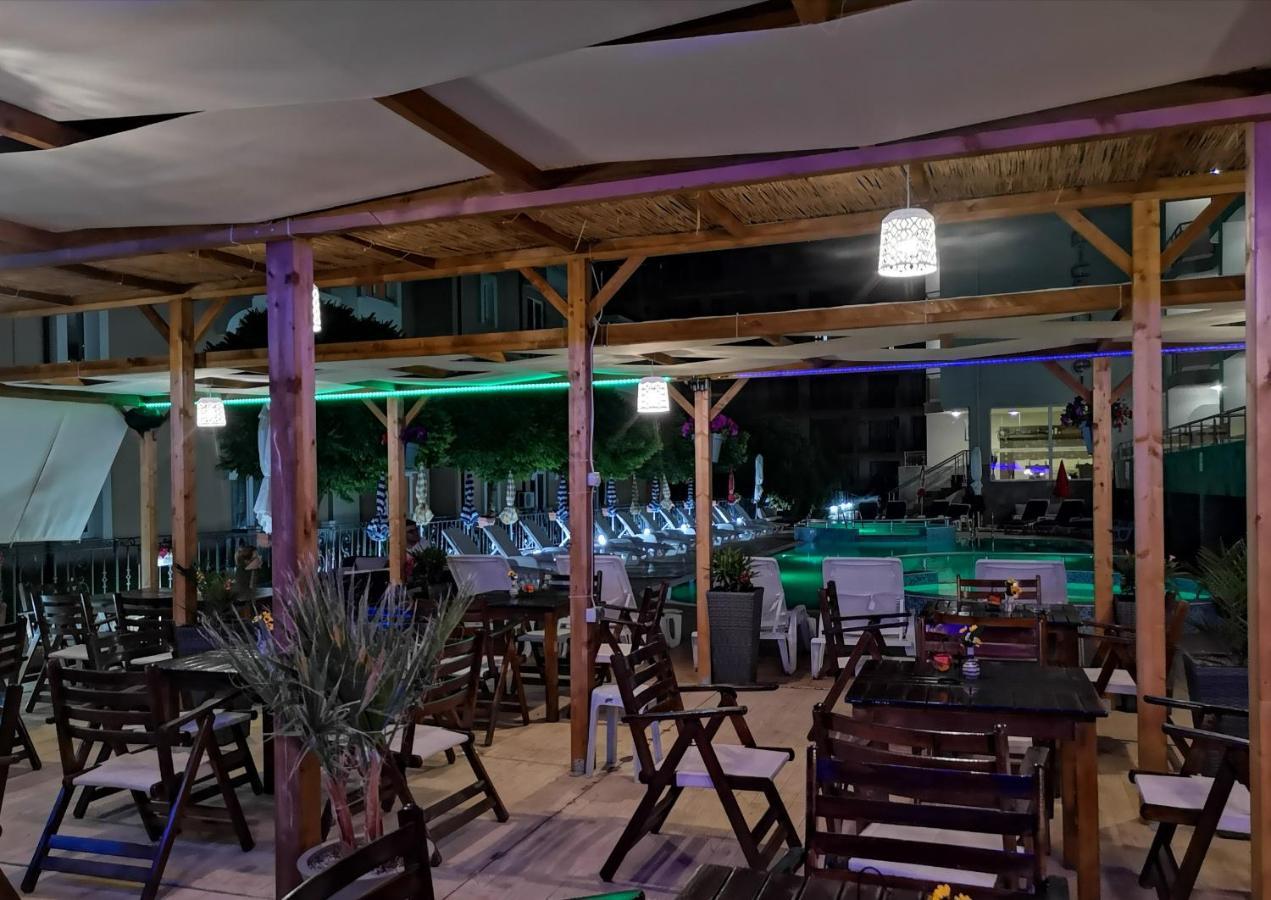 Tropics Hotel Sveti Vlas Eksteriør bilde